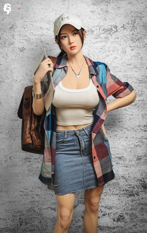 Sex doll Leyla Model 19R Deluxe (Gynoid Doll 168cm f-cup silicone)