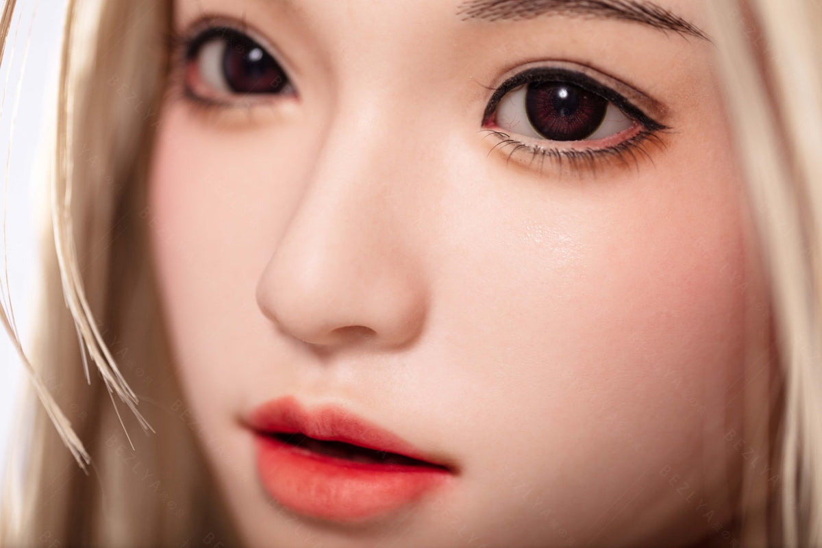 Bambola del sesso Helianthus (Bezlya Doll 162 cm Coppa C 2.2U Silicone)