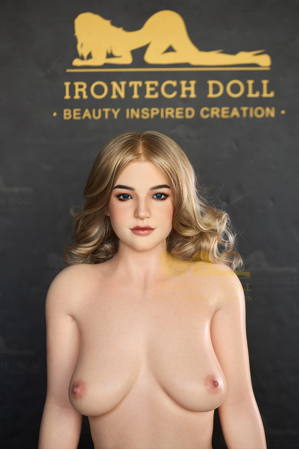 Bambola di sesso pornostar di Eila Adams (Irontech Doll Silicone C-Cup da 160 cm)