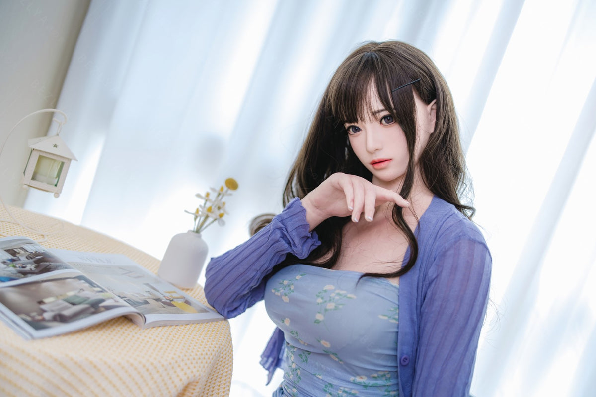 Bambola del sesso Helianthus (Bezlya Doll 162 cm Coppa C 2.2U Silicone)