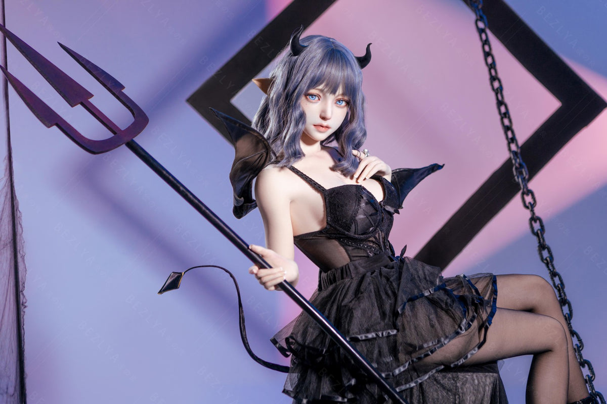 Bambola del sesso Campanula (Bezlya Doll 149 cm Coppa D 2.1 Silicone)