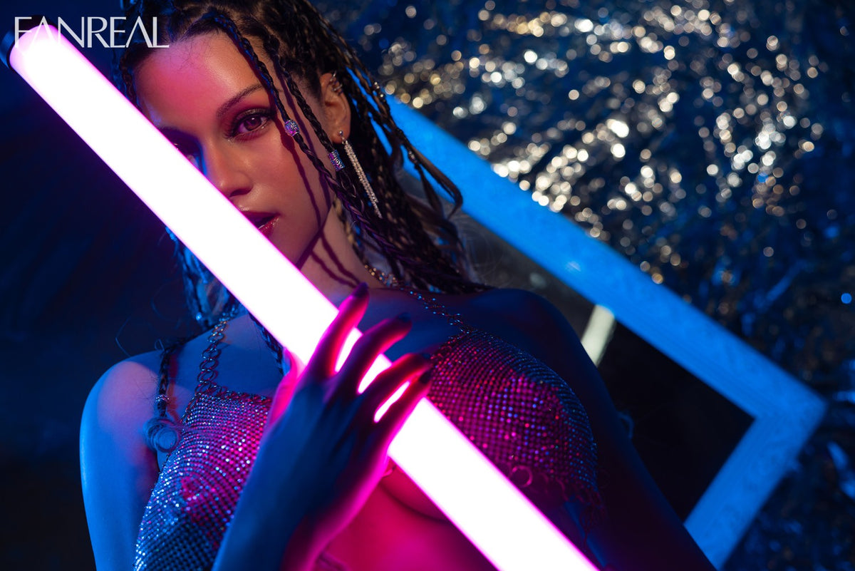 Vanessa bambola del sesso (FanReal Doll Coppa F da 168 cm in silicone)