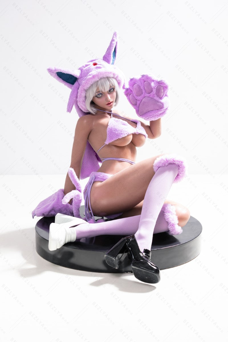 Bambola del sesso Campanula (Bezlya Doll 155 cm Coppa E 2.2CF Silicone)