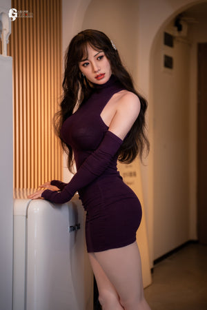Sex Doll Livi Model 16 (Gynoid Doll 165 cm silicone e-cup)