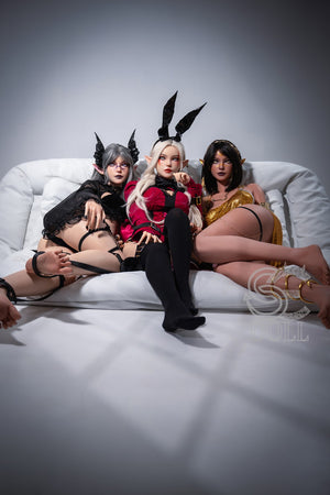 Aryana. Una bambola di sesso (SEDoll 155 cm D-KUPA #22SO Silicone Pro)