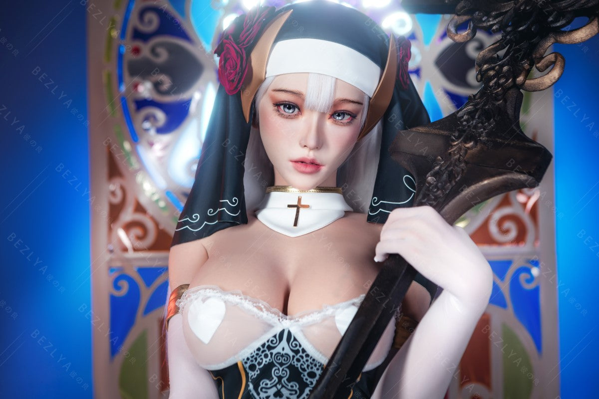 Ninfea bambola del sesso (Bezlya Doll 155 cm Coppa E 2.2CF Silicone)