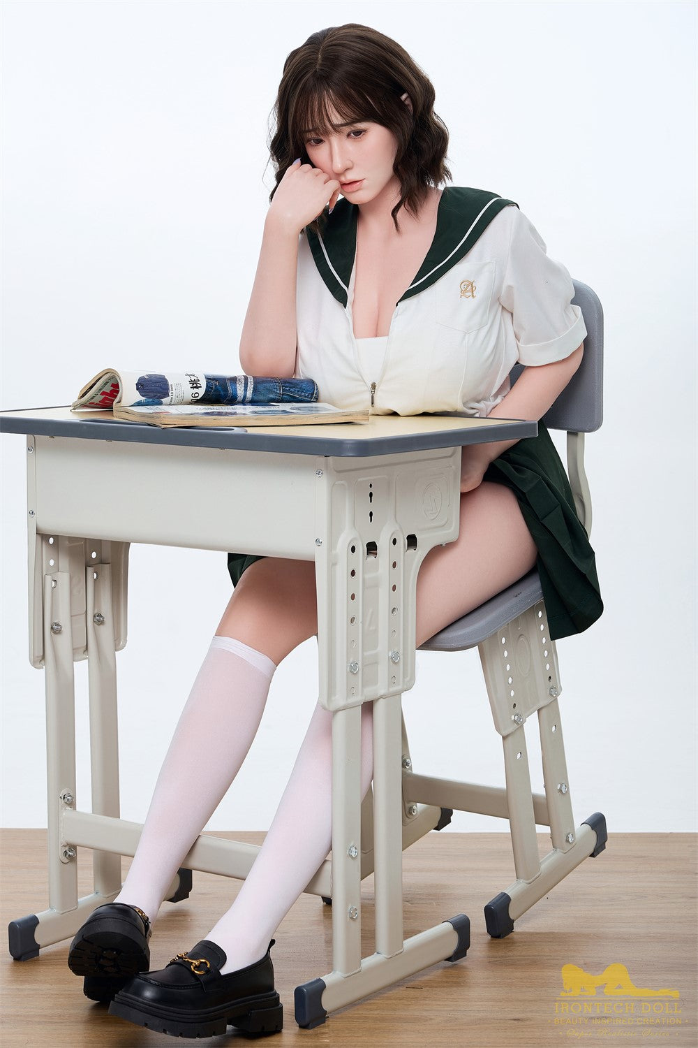 Betty Shemale bambola del sesso (Irontech Doll 162 cm J-Kupa S7 Silicone)