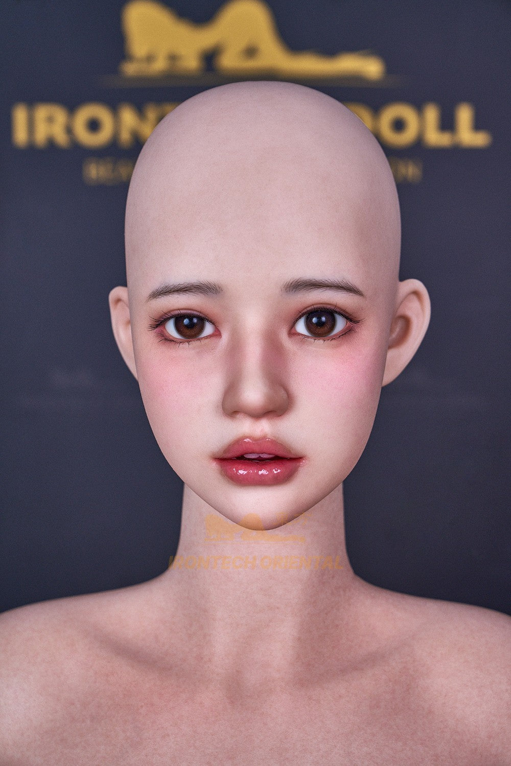 Evie Sexdocka (Irontech Doll 161cm F-Kupa T4 Silikon)