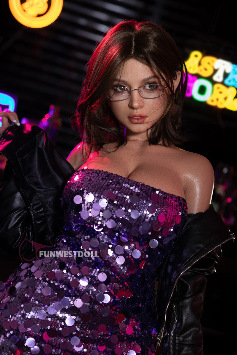 Lyra Sex Doll (FunWest Doll 157 cm G-CUP #054S Silicone)