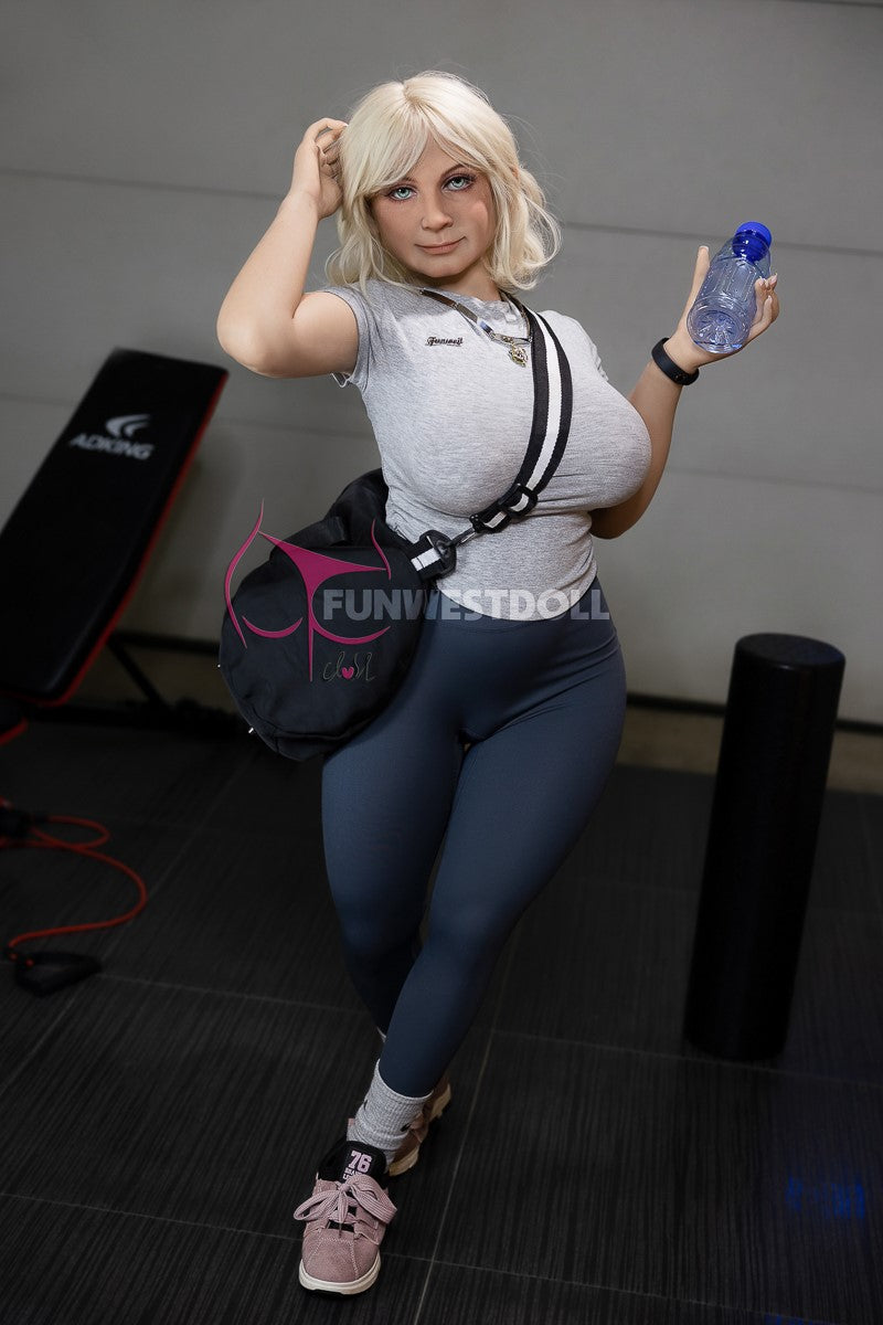Layla Sex Doll (FunWest Doll 140 cm G-CUP #012 TPE)