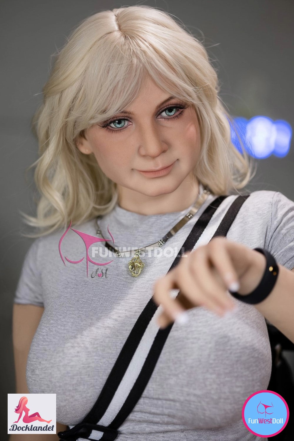 Layla Sex Doll (FunWest Doll 140 cm G-CUP #012 TPE)