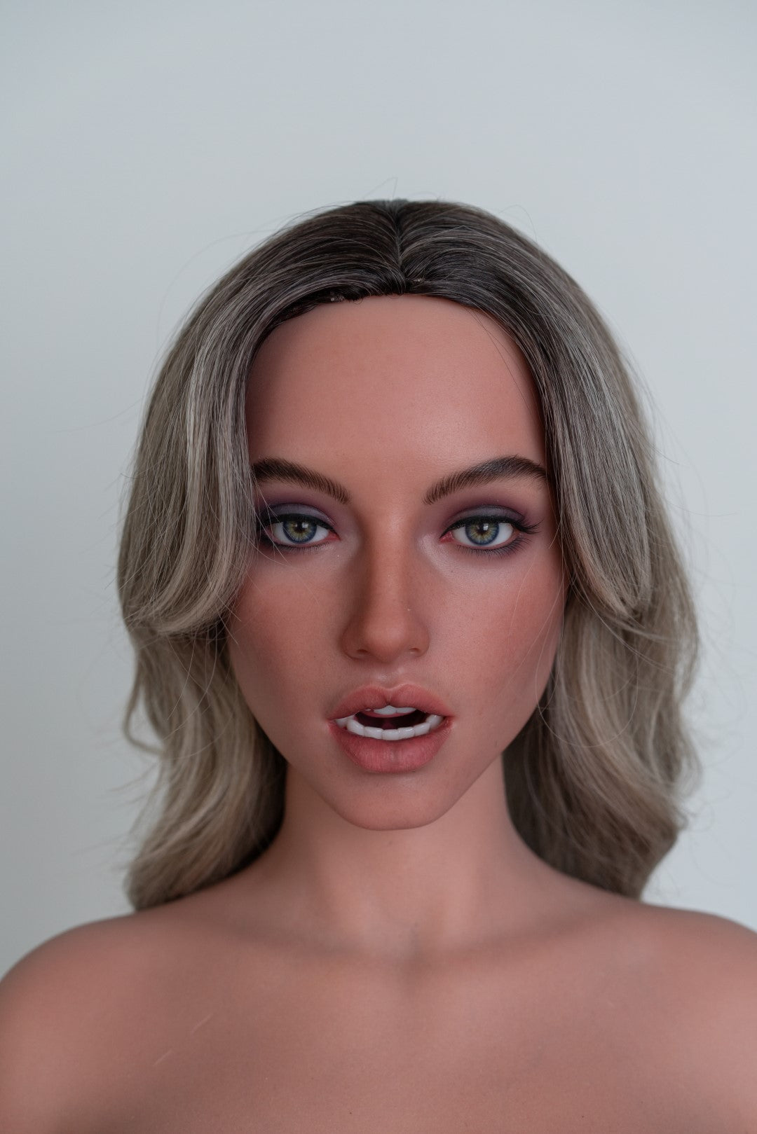 Gabriella Sex Doll (Zelex 164 cm G-CUP ZXE216-1 SILICONE LES) EXPRESS