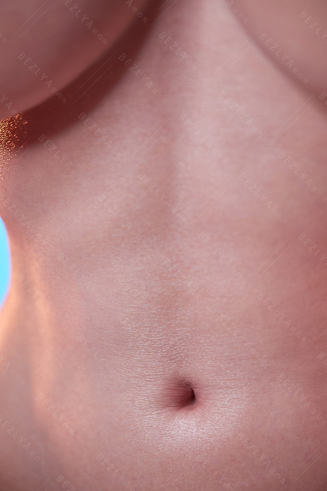 Bambola del sesso con torso campanula (Bezlya Doll 98 cm Coppa C 2.2U Silicone)