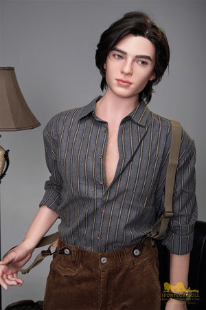 La bambola di sesso maschile di Luca (Irontech Doll 170 cm m9 silicone)