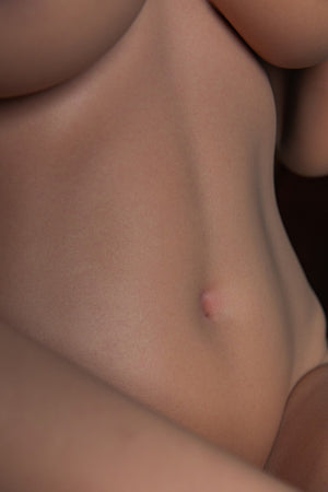 Gina Sex doll (FanReal Doll 159cm f-cup silicone)