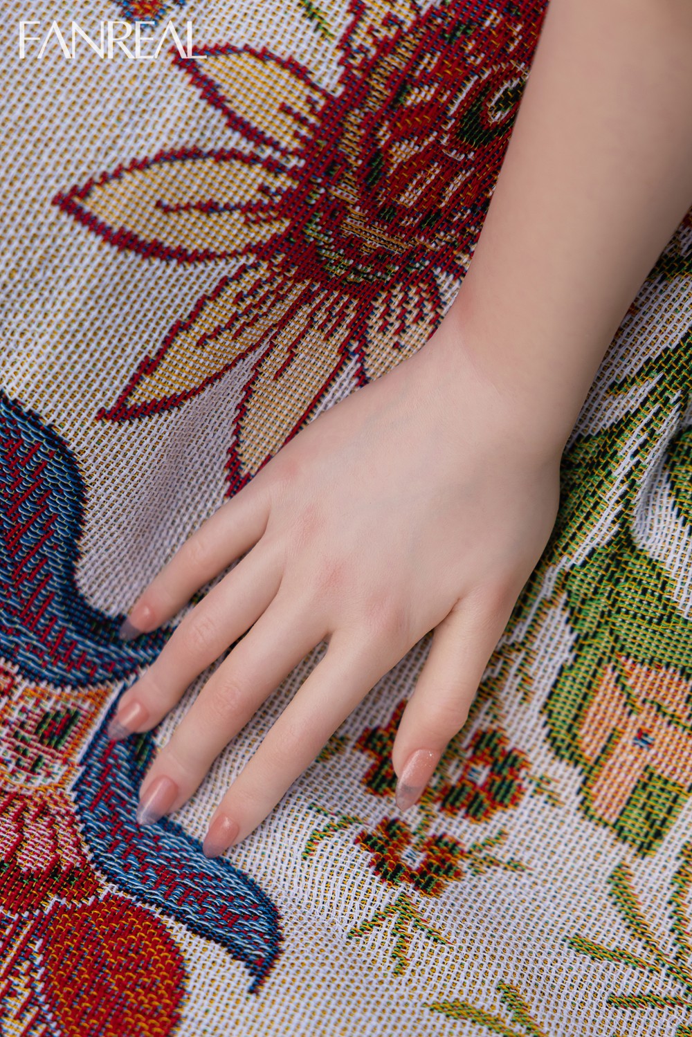 Molly Sex doll (FanReal Doll 153cm B-cup silicone)