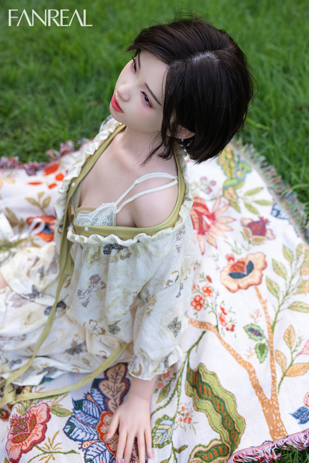 MOLLY SEX DOTH (FanReal Doll Silicone da 153 cm B-Cup)