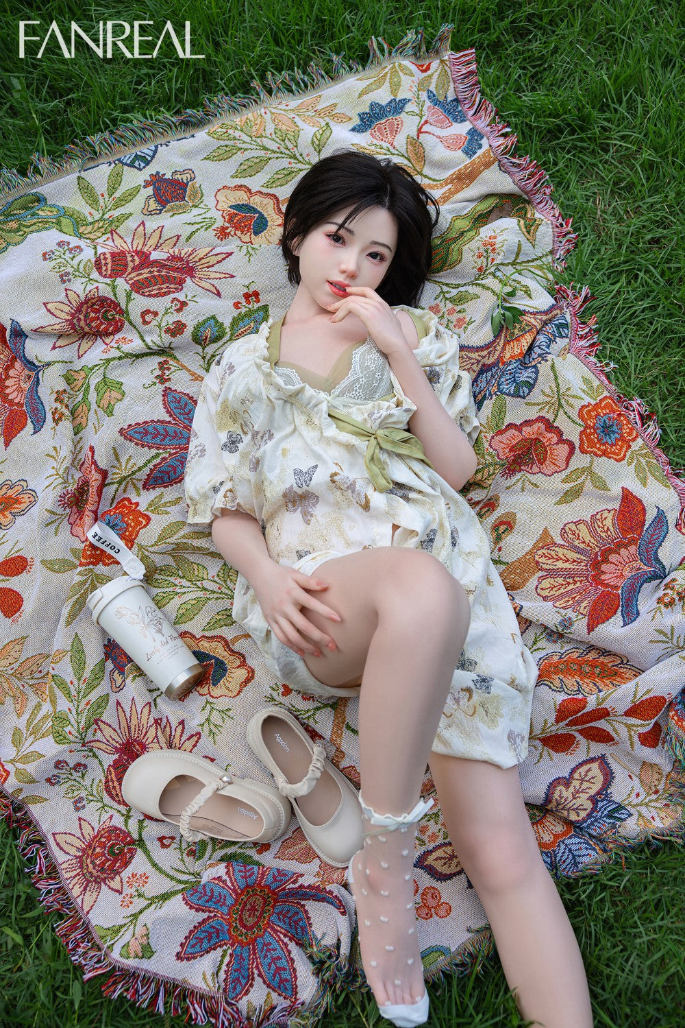 MOLLY SEX DOTH (FanReal Doll Silicone da 153 cm B-Cup)
