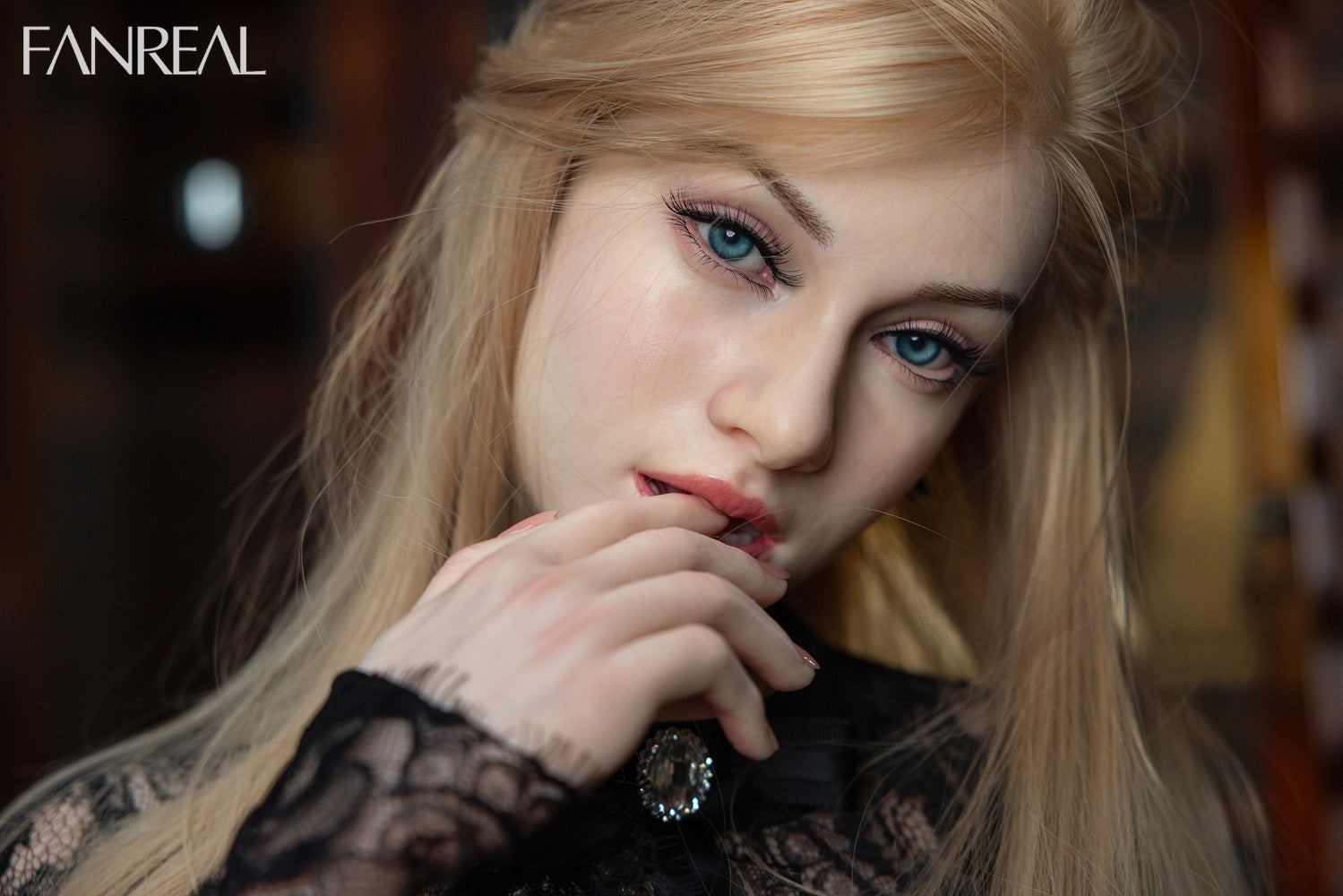 Vanessa bambola del sesso (FanReal Doll Coppa F da 168 cm in silicone)