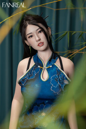 Fay Sex Doll (FanReal Doll Silicone G-Cup da 170 cm)