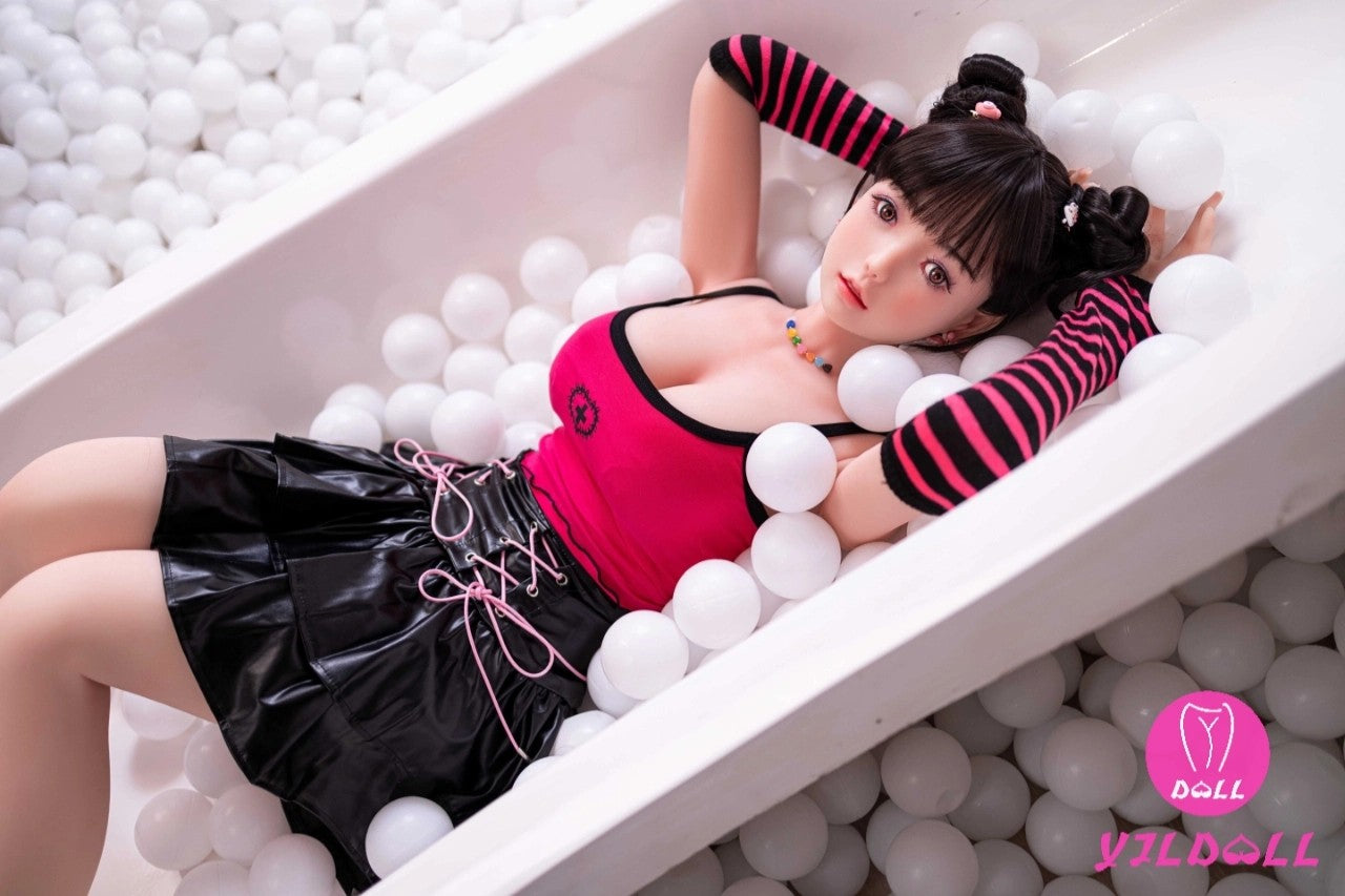 Bambola di sesso aileen (YJL Doll 148 cm D-CUP #386 TPE+silicone)