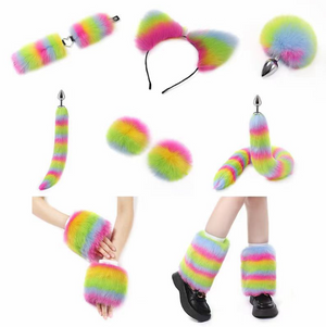Outfit peloso in pelliccia colorata (set con 11 parti)