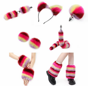 Outfit peloso in pelliccia colorata (set con 11 parti)