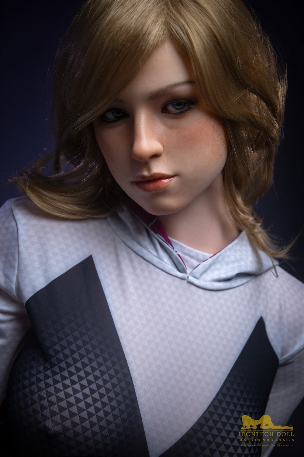 Gwen Sex Doll (Irontech Doll 167 cm E-CUP S38 Silicone)