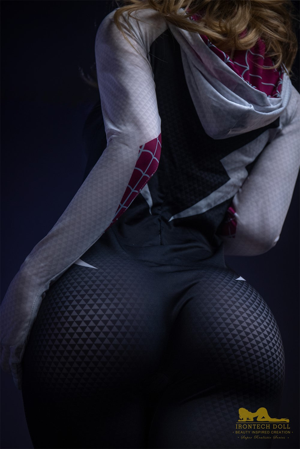 Gwen Sex Doll (Irontech Doll 167 cm E-CUP S38 Silicone)