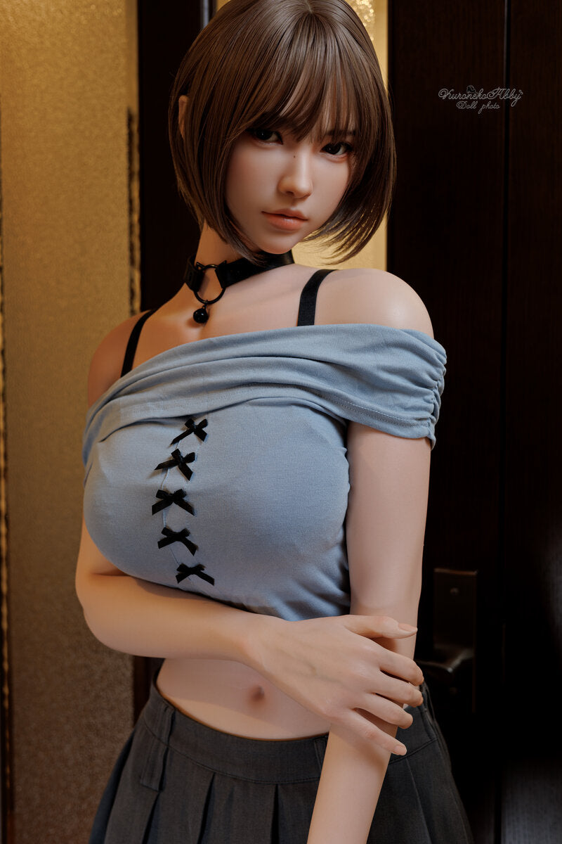 Aisha bambola del sesso (FUDoll 161 cm Coppa D in silicone)