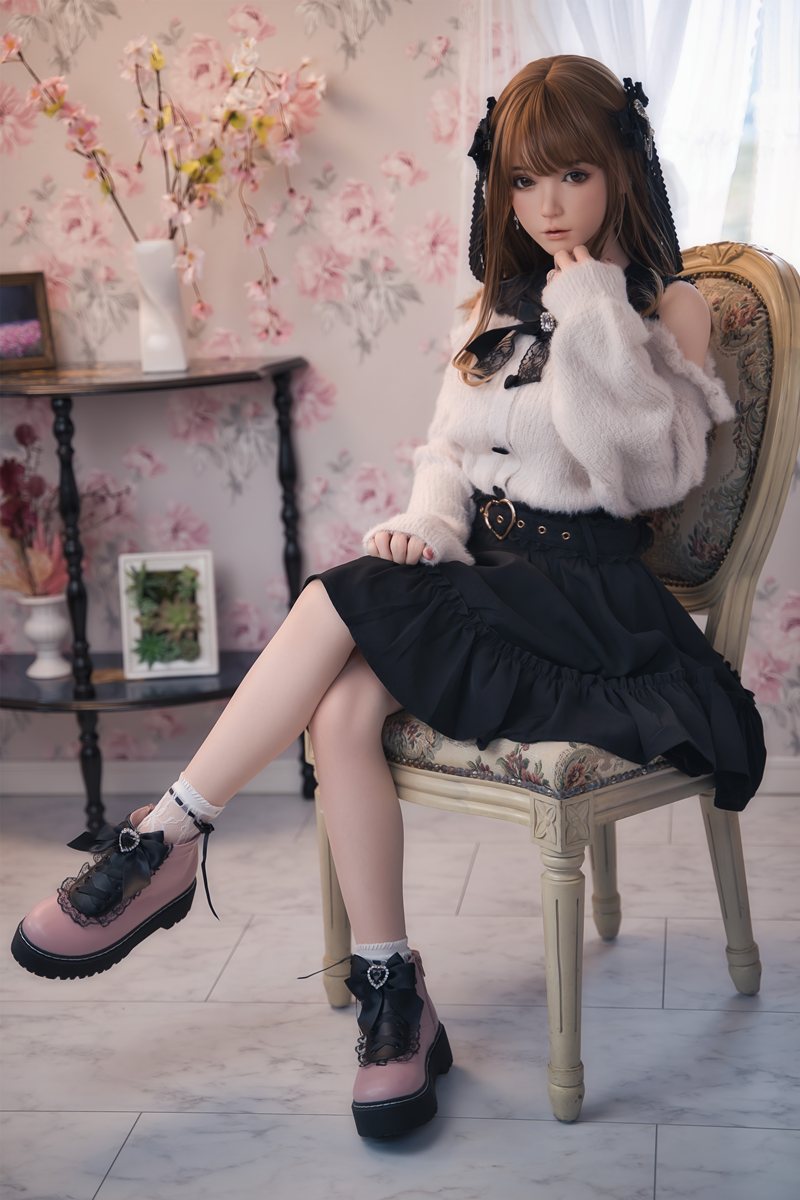 Bambola del sesso Xiaolan (FUDoll 150cm B-Cup #J019 Silicone)