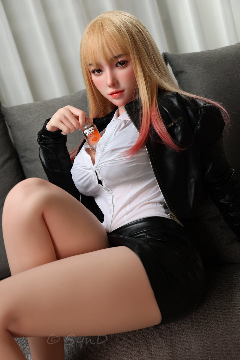Bambola del sesso Xiaobei (FUDoll 165 cm F-Cup in silicone)