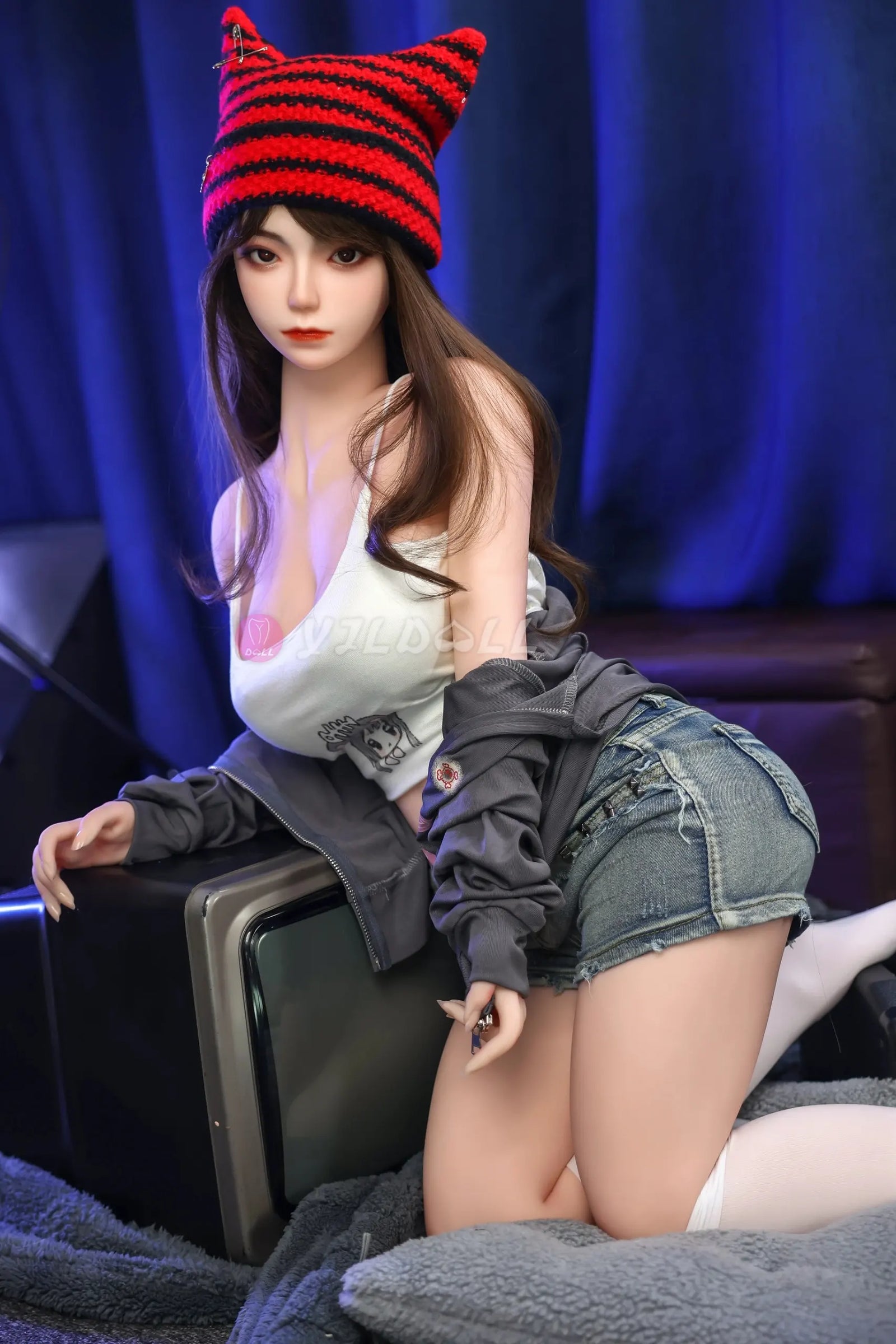 Bambola del sesso Kang Li (YJL Doll Coppa B da 140 cm n. 883 TPE+silicone)