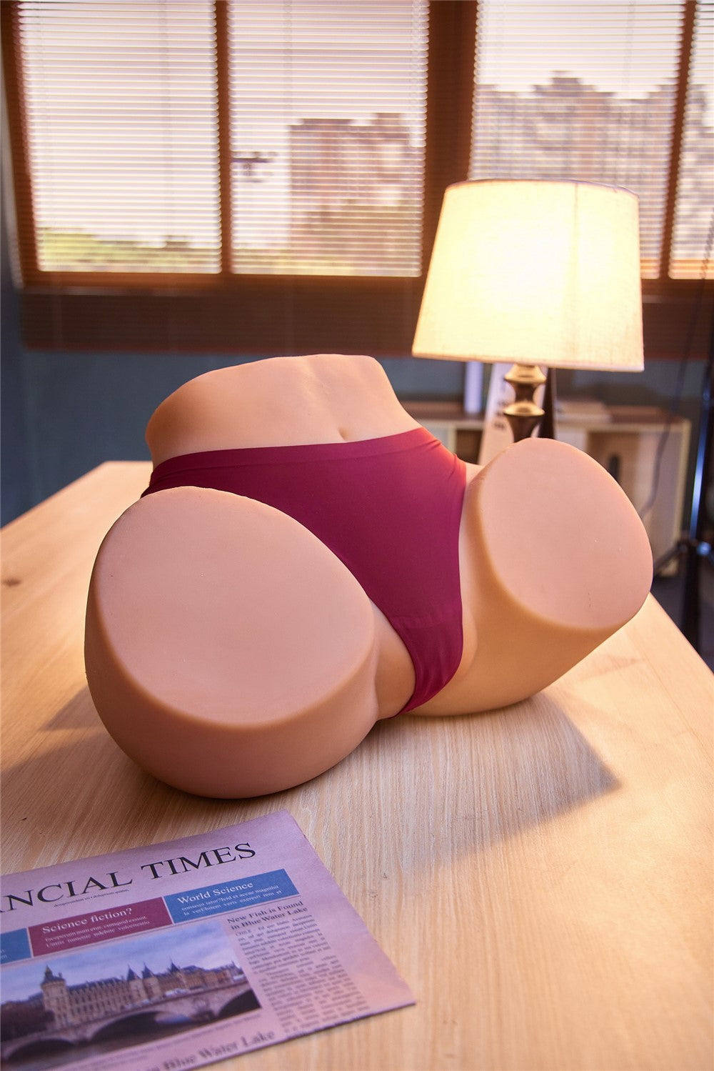 Bambola del sesso curvy extra large con culo (Irontech Doll Anca 125 cm TPE)