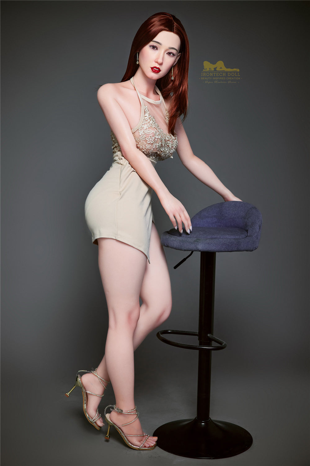 Betty bambola del sesso (Irontech Doll Coppa elettronica S7 da 153 cm in silicone)