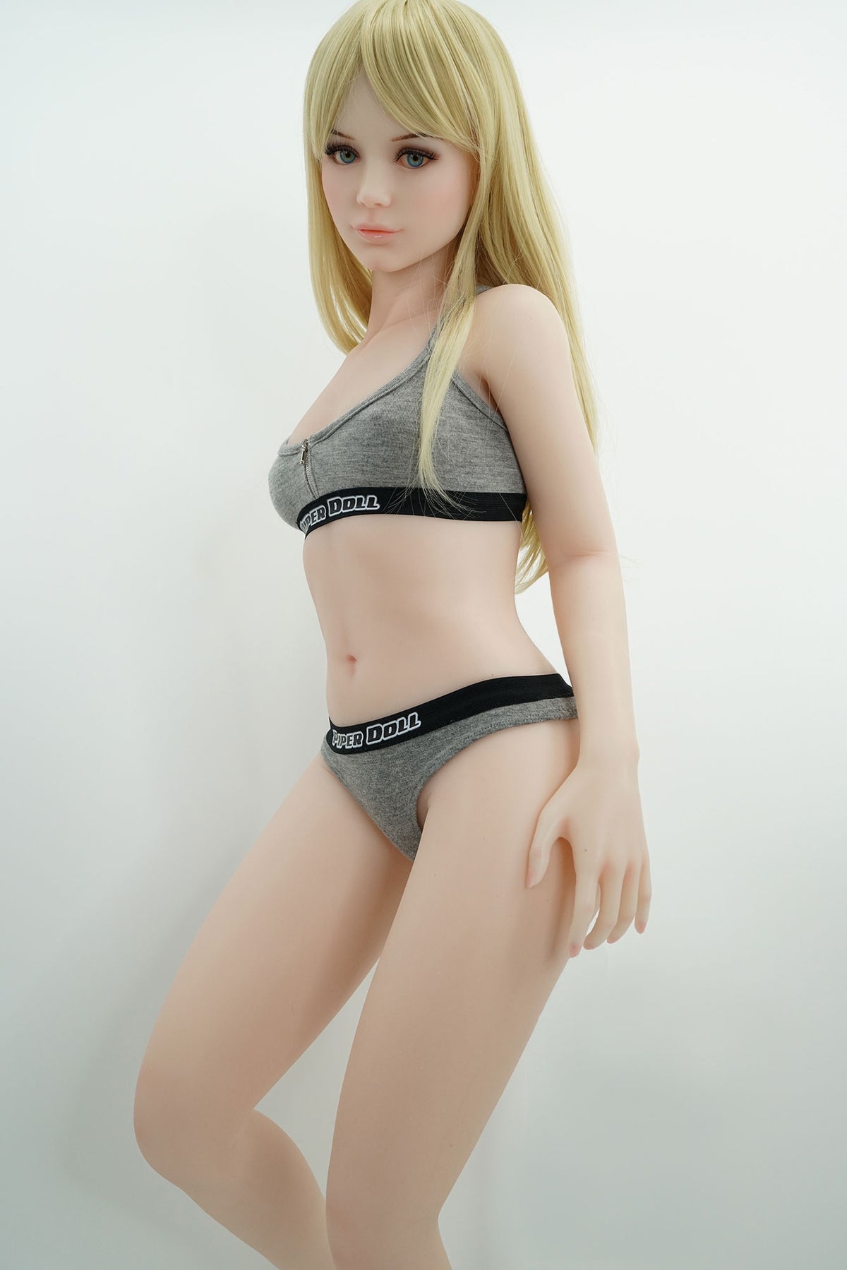 Elsa Sex doll (Piper Doll 100cm B-cup silicone)