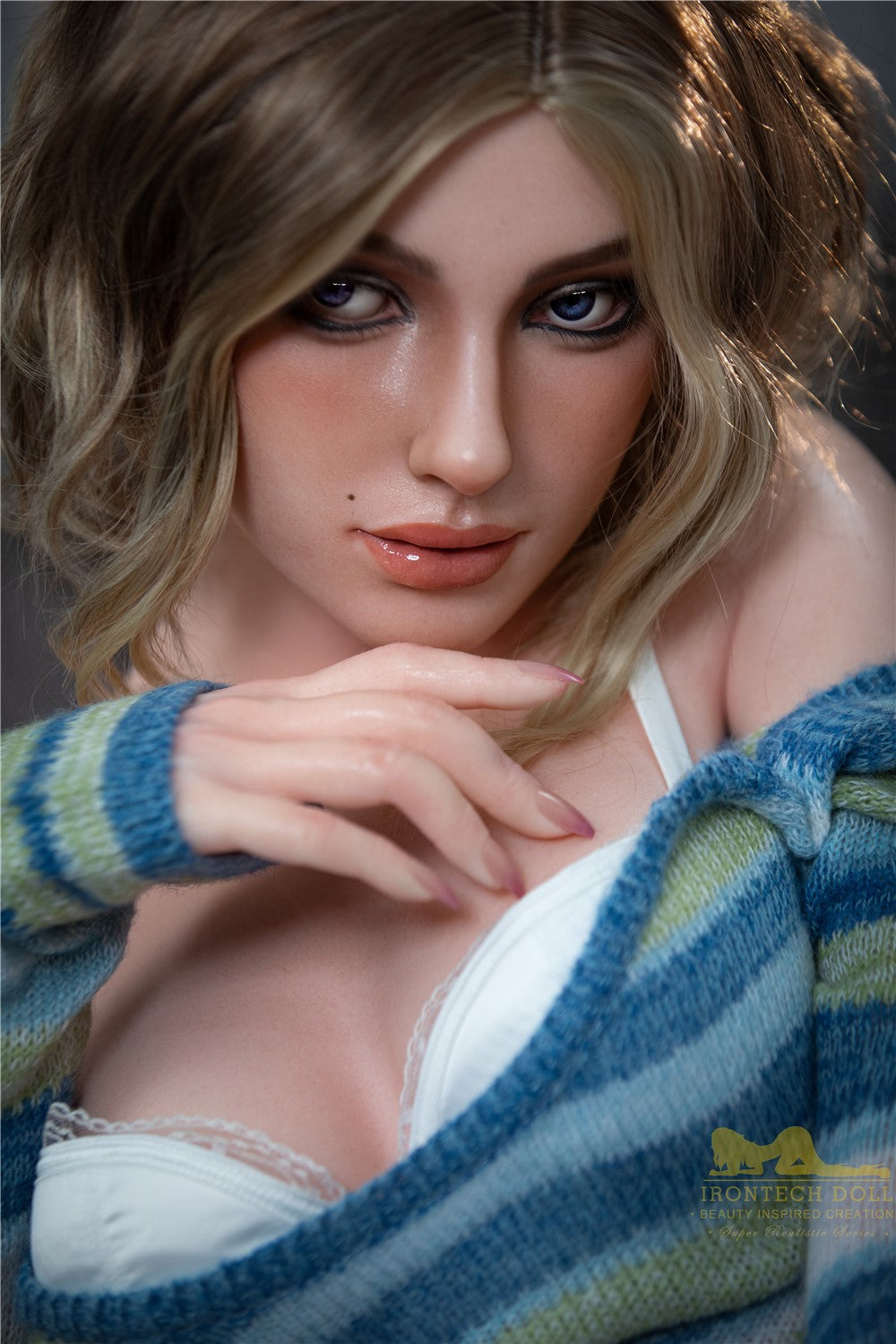 Lotta bambola del sesso (Irontech Doll 152 cm Coppa A S17 Silicone)