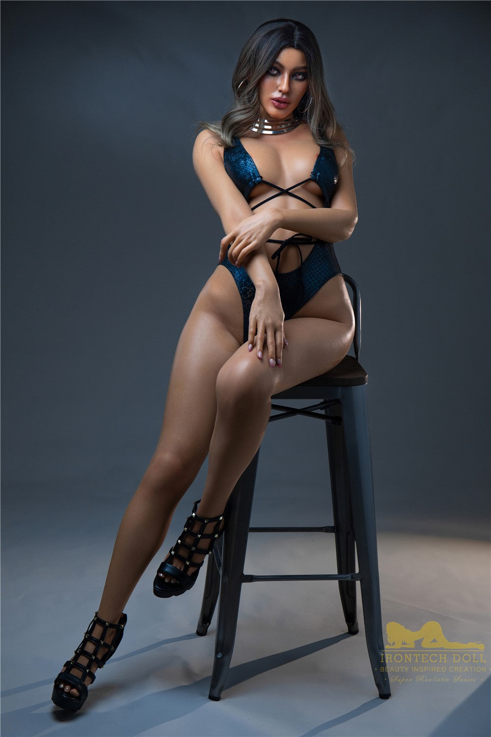 Bambola del sesso Malika (Irontech Doll 166 cm Coppa B S28 Silicone)