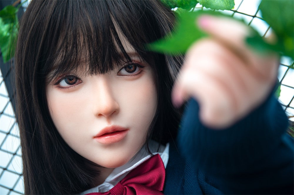 Bambola del sesso Lingnai (Irontech Doll 148 cm Coppa C G2 Silicone)