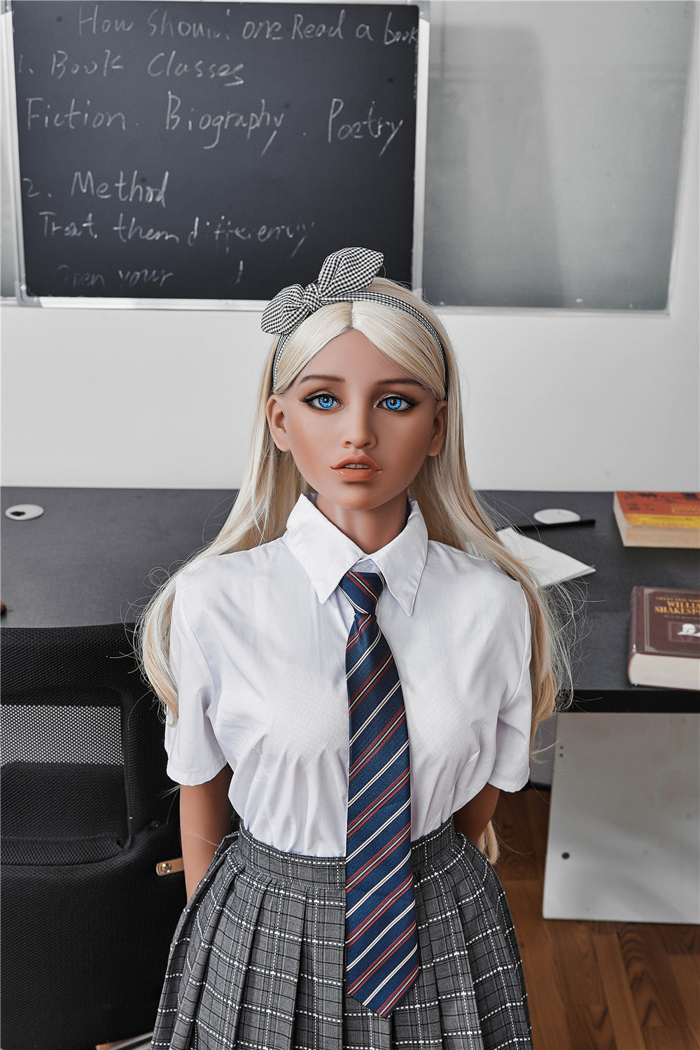 Victoria Sex Doll (Irontech Doll 150 cm B-CUP #50 TPE)