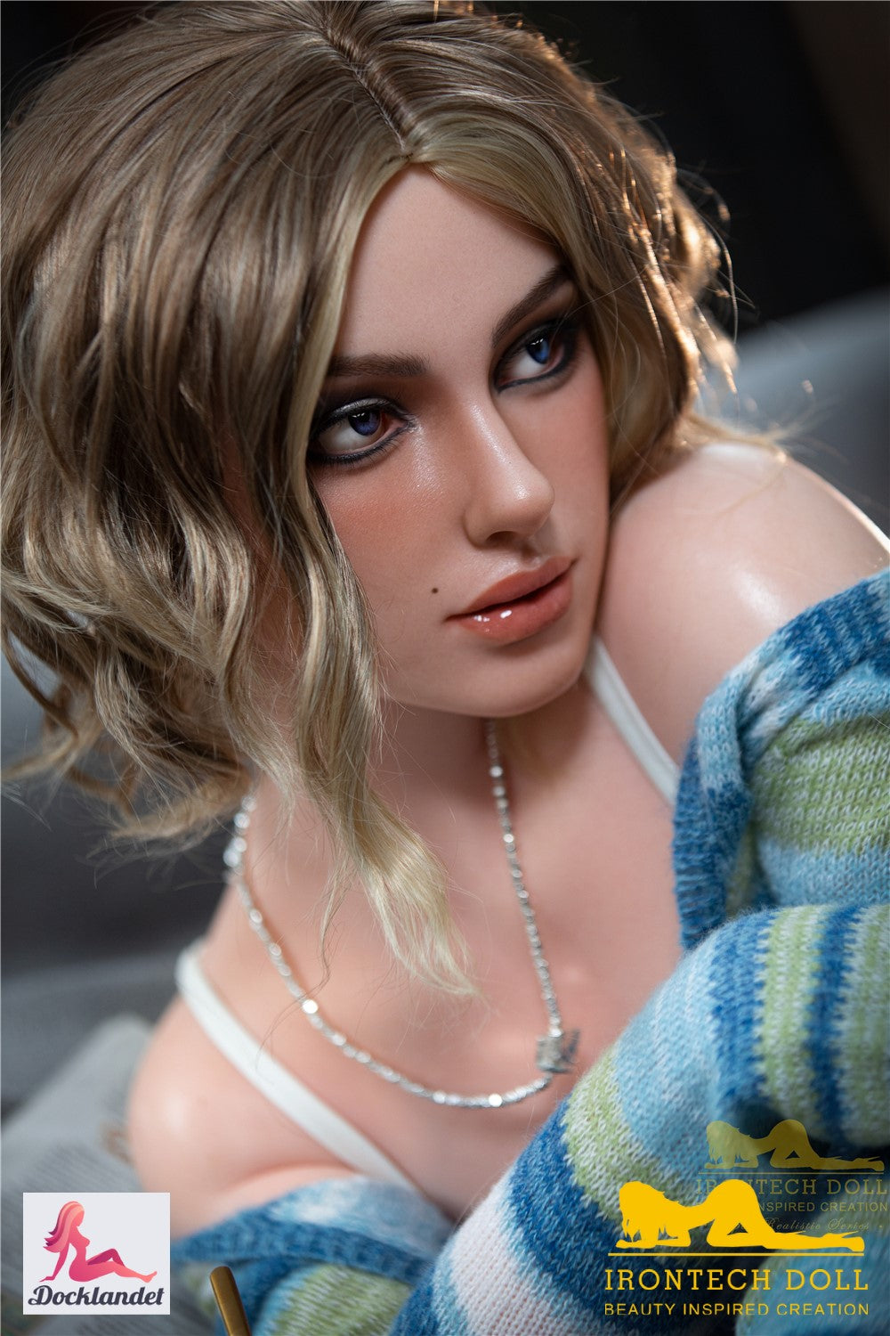 Lotta bambola del sesso (Irontech Doll 152 cm Coppa A S17 Silicone)