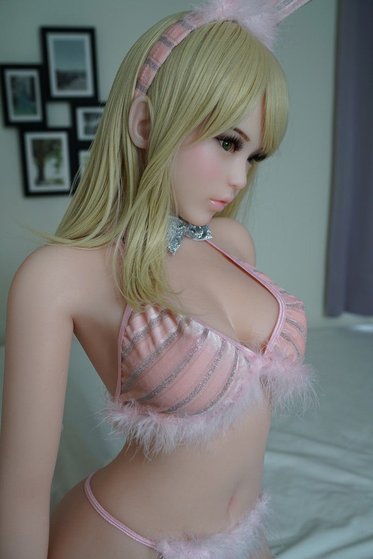 Phoebe Sex Doll (Piper Doll 140 cm f-cup silicone)