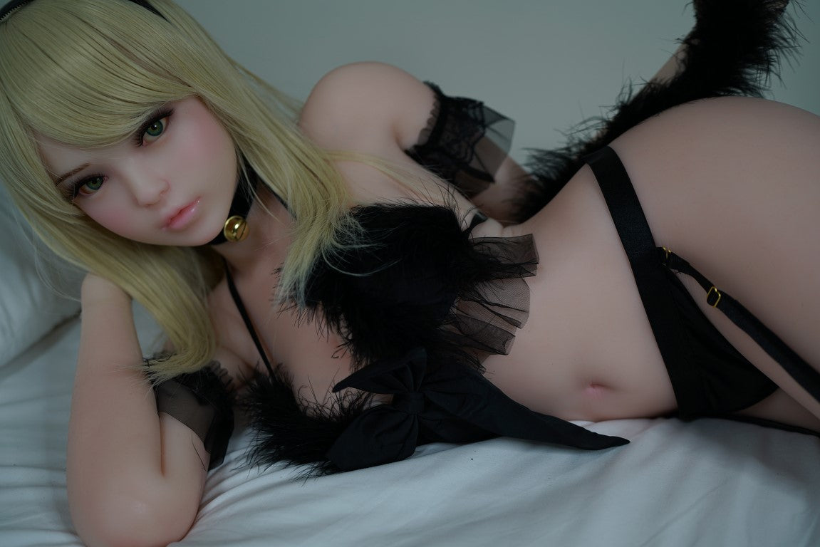 Phoebe Sex Doll (Piper Doll 140 cm f-cup silicone)